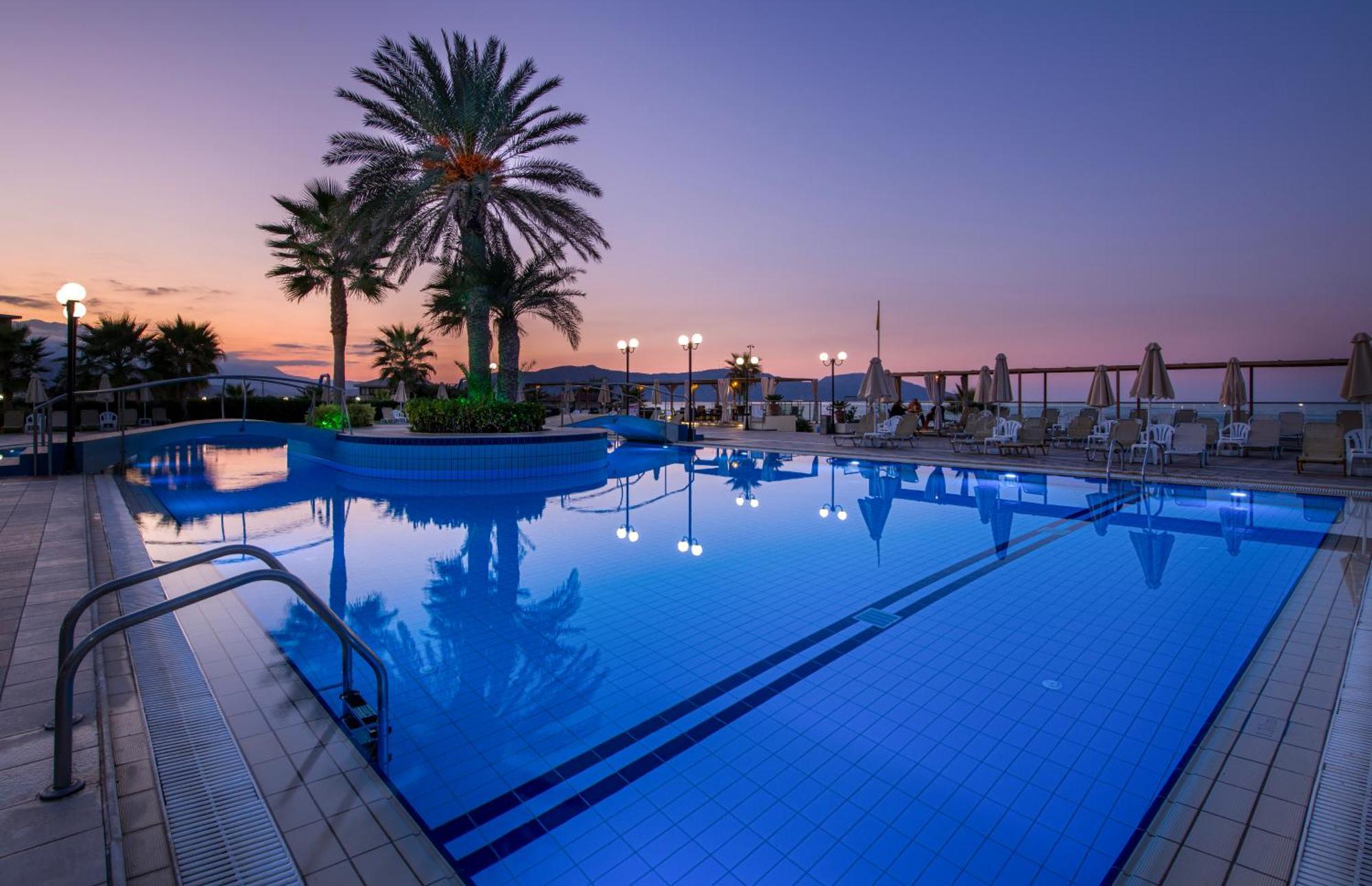Hydramis Palace Beach Resort Georgioupoli Bagian luar foto